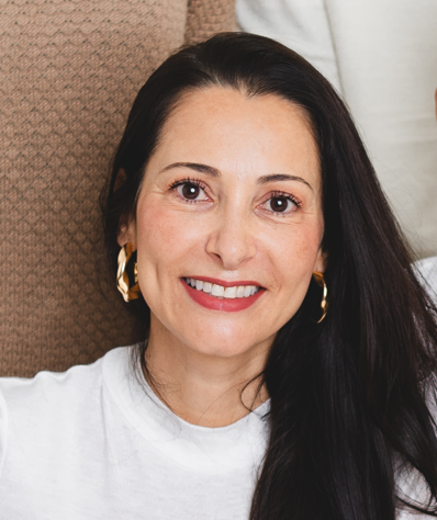 Dra. Lisandra Veríssimo